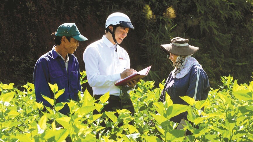 Khi thực hiện nhiệm vụ chính sách, các tổ chức tín dụng cũng phải được hưởng những ưu đãi như các đơn vị thụ hưởng.