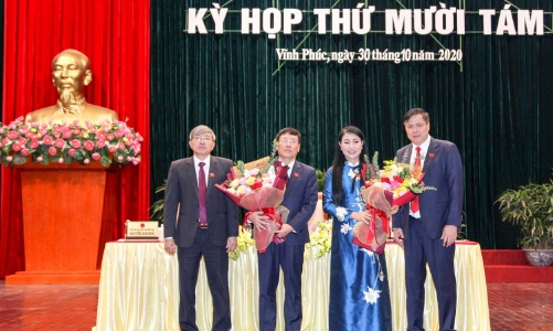 Thủ tướng phê chuẩn Chủ tịch Vĩnh Phúc và Kon Tum