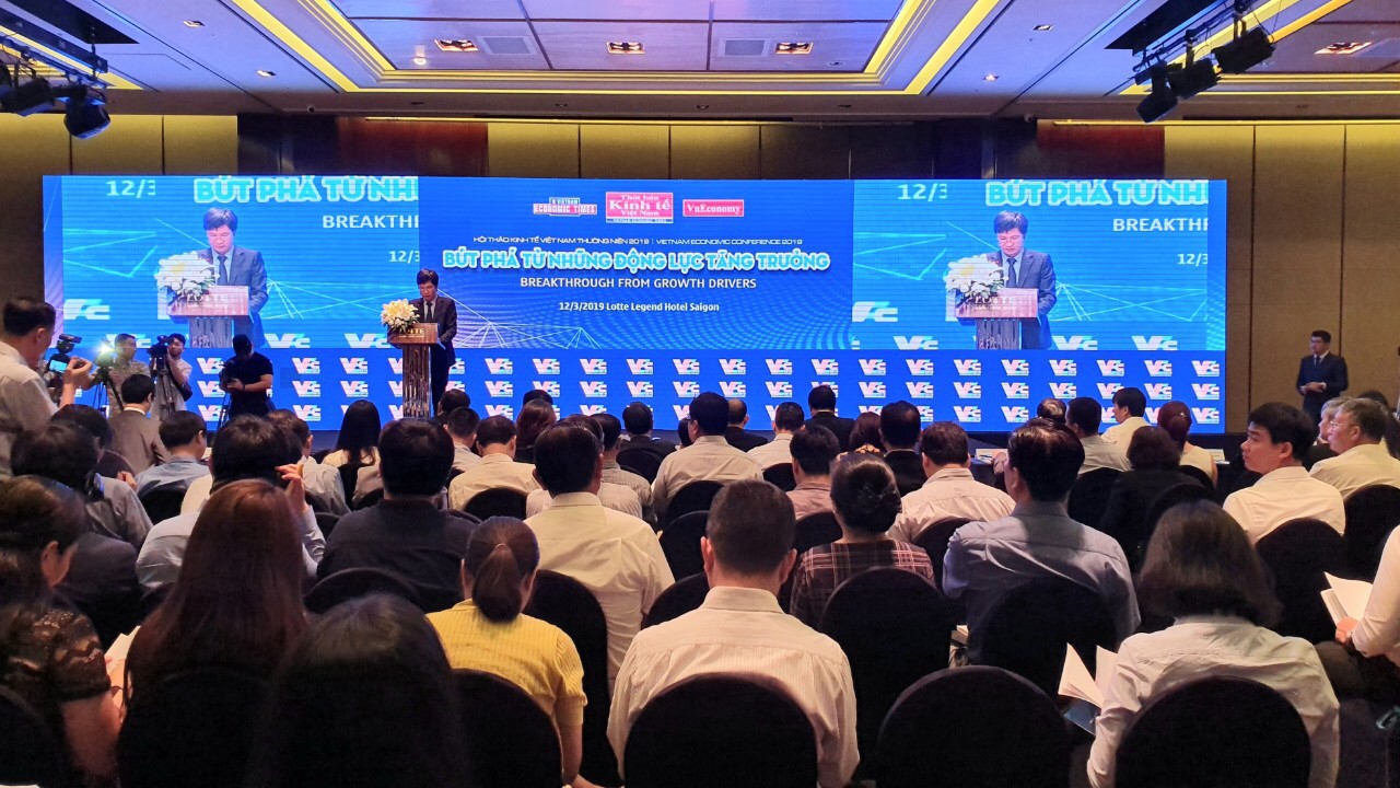 Hội thảo với chủ đề "Bứt phá từ những động lực tăng trưởng" diễn ra sáng 12/3 tại Tp.HCM.