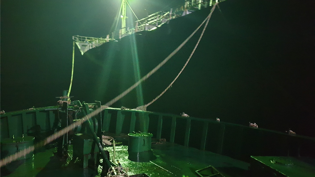 Hiện C03 đã lập biên bản bắt người phạm tội quả tang về hành vi buôn lậu và ra quyết định tạm giữ đối với 7 đối tượng, đồng thời xác minh, làm rõ hành vi của các đối tượng còn lại.