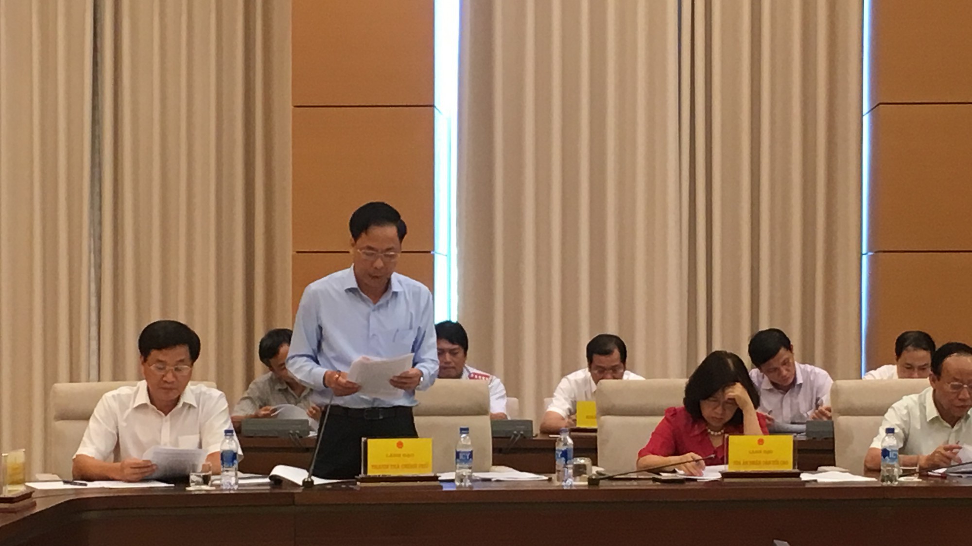 Lãnh đạo Thanh tra Chính phủ trình bày báo cáo công tác phòng chống tham nhũng năm 2018.