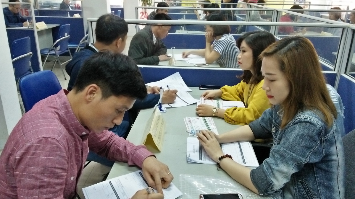 Tại các trung tâm dịch vụ việc làm, doanh nghiệp luôn có nhu cầu tuyển dụng liên tục nhưng vẫn khó tìm được nhân sự phù hợp. Ảnh minh họa - N.Dương. 