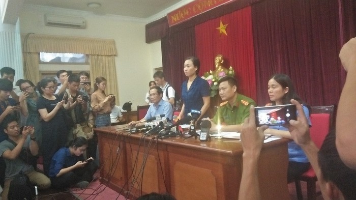 Họp báo thu hút đông đảo các cơ quan thông tấn, báo chí tham dự.