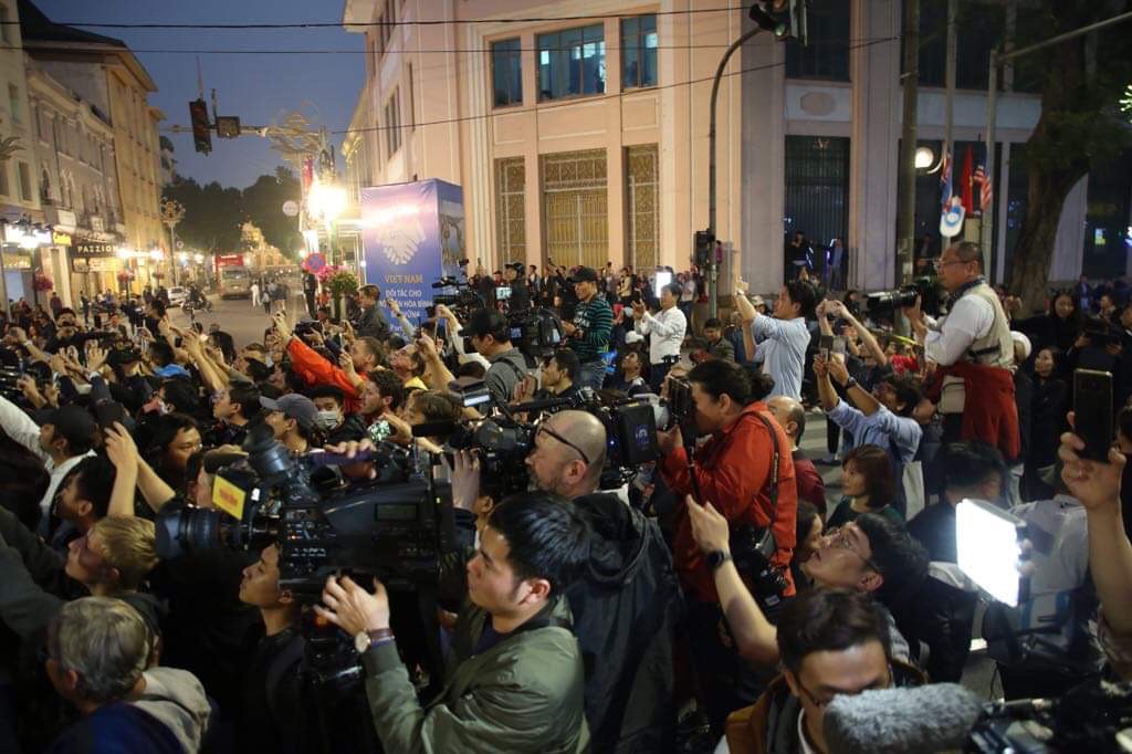 Gặp ông Kim Jong Un, ông Trump hứa “một tương lai tuyệt vời” cho Triều Tiên - Ảnh 8.