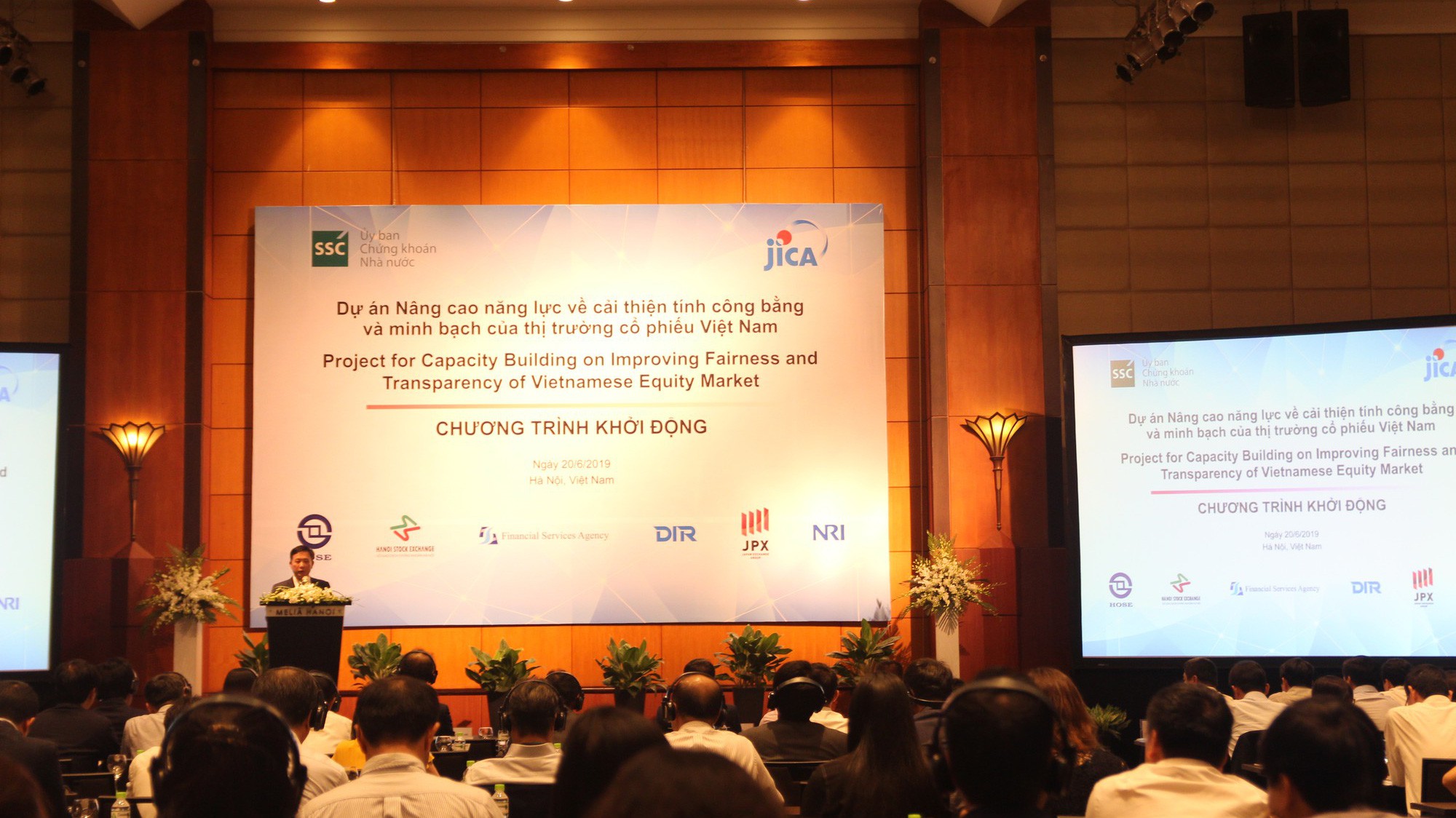 Ông Trần Văn Dũng, Chủ tịch Uỷ ban Chứng khoán Nhà nước phát biểu tại hội thảo sáng ngày 20/6.