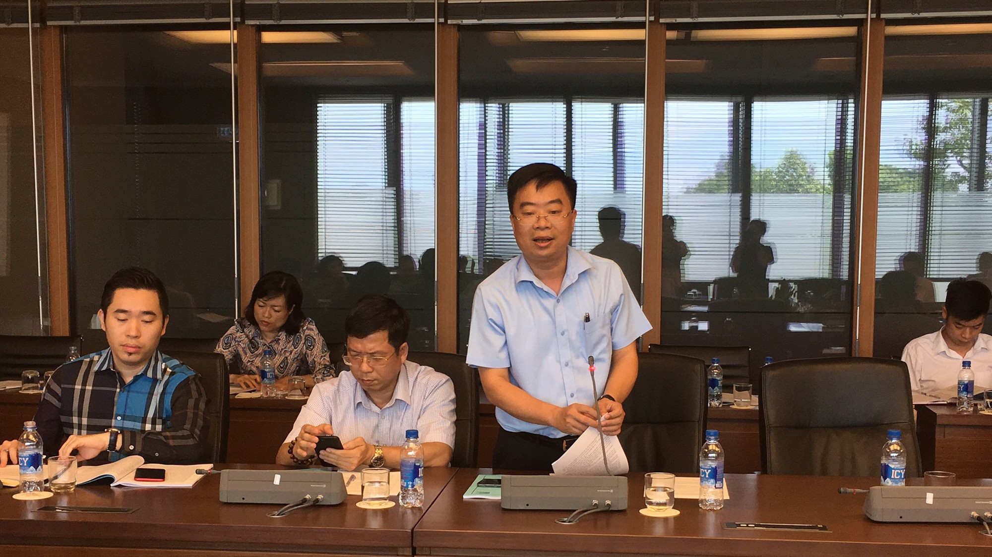 Tổng giám đốc Tập đoàn Dệt may Việt Nam, ông Lê Tiến Trường phát biểu tại hội thảo 