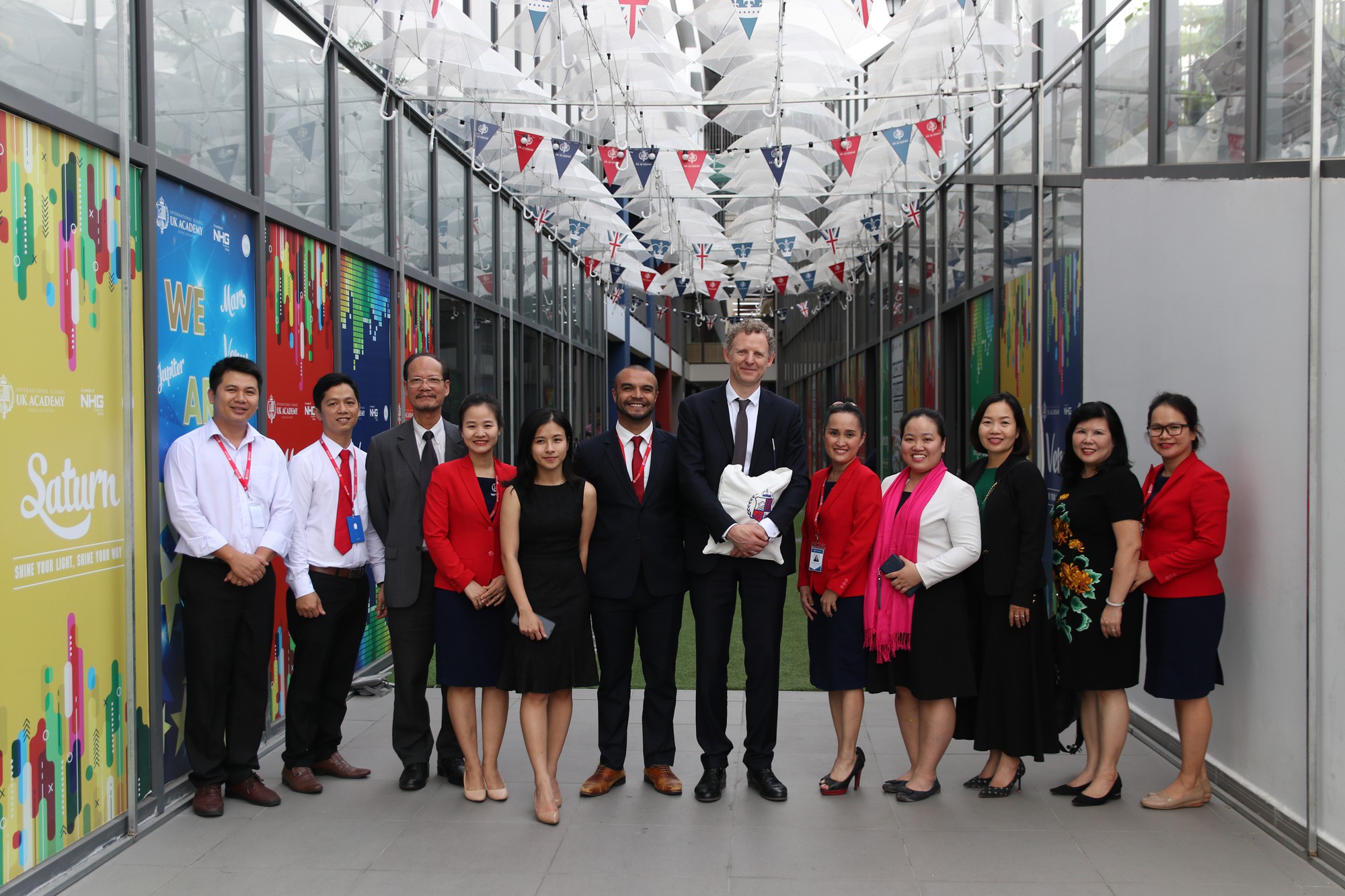 Học sinh UK Academy được tuyển thẳng vào các trường đại học quốc tế - Ảnh 2.