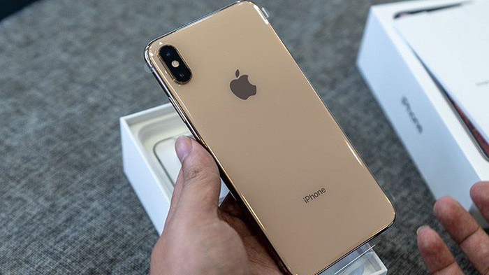 Thị trường iPhone tại Việt Nam được nhìn nhận vẫn cho tín hiệu kém lạc quan trong thời gian tới.