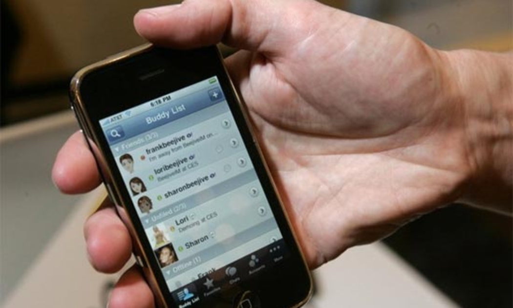 Sẽ có một cuộc chạy đua giá bán iPhone tại Việt Nam?