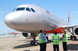 Jetstar Pacific hiện đang khai thác đội máy bay 6 chiếc gồm Airbus A320 và Boeing 737- 400.