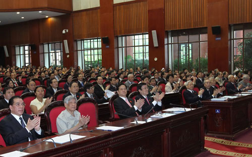 Quốc hội sẽ dành 10 ngày trong tổng số 26 ngày làm việc để thảo luận về kinh tế, xã hội, chất vấn và trả lời chất vấn<br>