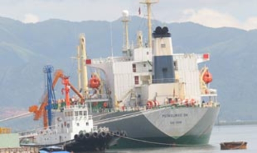 Xuất khẩu thủy sản đang 