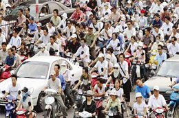 Năm qua, trên cả nước đã xảy ra 252 vụ ùn tắc giao thông kéo dài hơn 1 giờ.