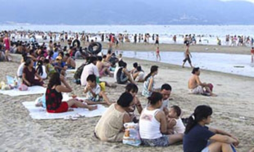 Doanh thu của ngành du lịch vẫn tăng