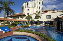 30 khách sạn được tôn vinh lần này có 10 khách sạn năm sao, 10 khách sạn bốn sao, số còn lại là khách sạn ba sao.