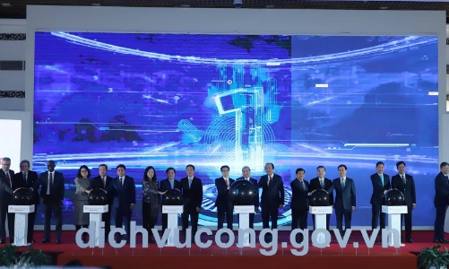 Bộ trưởng Mai Tiến Dũng kêu gọi người dân, doanh nghiệp sử dụng Cổng Dịch vụ công Quốc gia