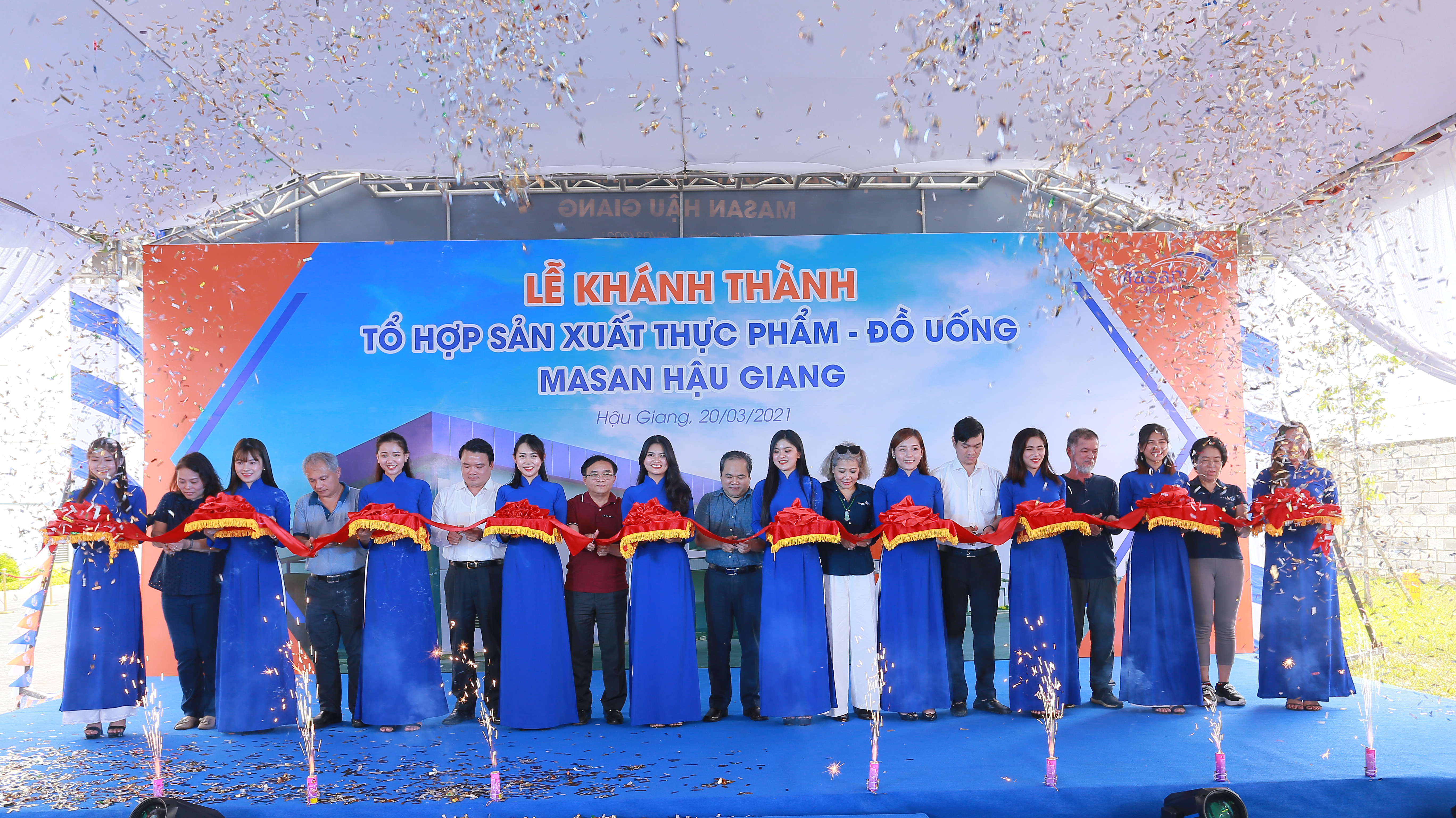 Tổ hợp sản xuất Thực phẩm - Đồ uống Masan Hậu Giang tọa lạc tại Khu công nghiệp Sông Hậu, xã Đông Phú, huyện Châu Thành, tỉnh Hậu Giang có diện tích 10ha.