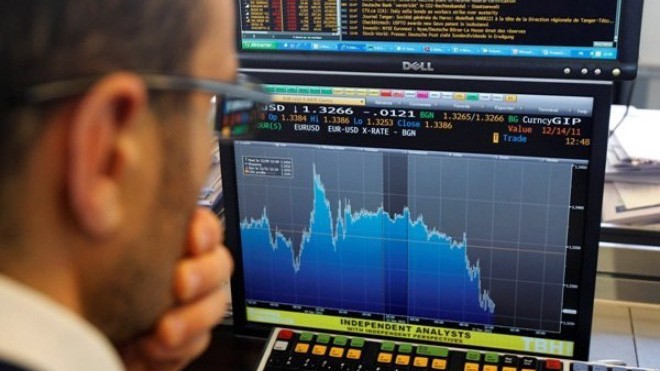 Thanh khoản khớp lệnh sáng 23/11 đột ngột giảm rất mạnh, nhất là ở sàn HSX.