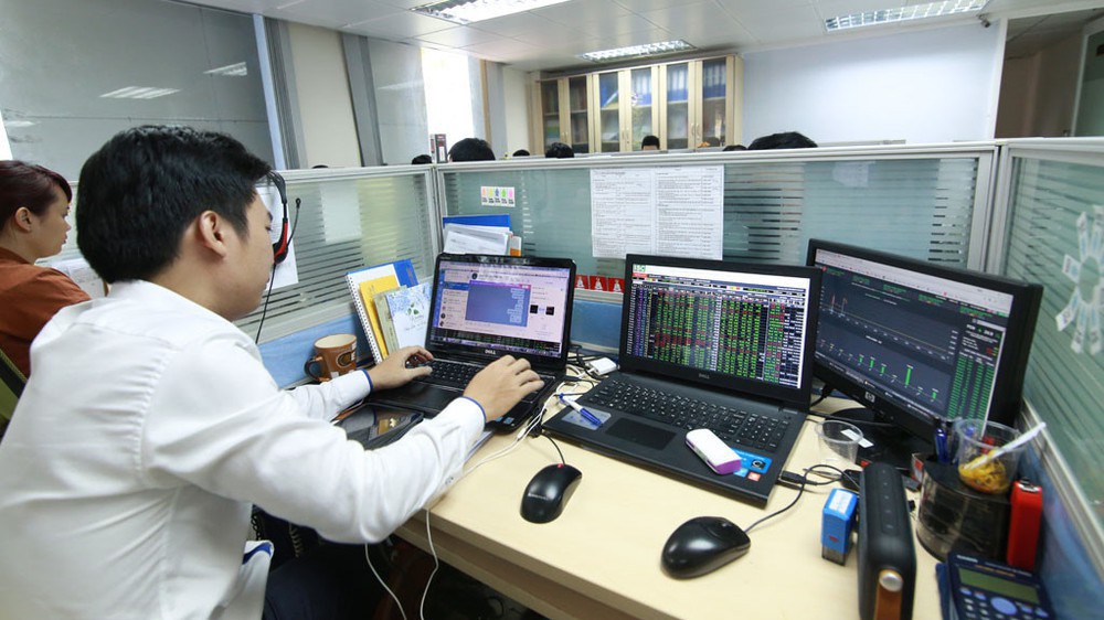 Khối ngoại phiên hôm nay góp phần quan trọng trong việc khiến thị trường rung lắc.