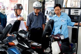 Lượng xăng dầu hiện có đủ dùng cho đến hết quý 1 năm sau.