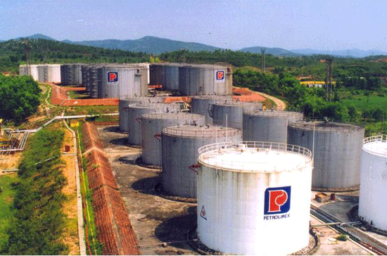 Kho chứa xăng dầu của Tổng công ty Xăng dầu Việt Nam (Petrolimex).