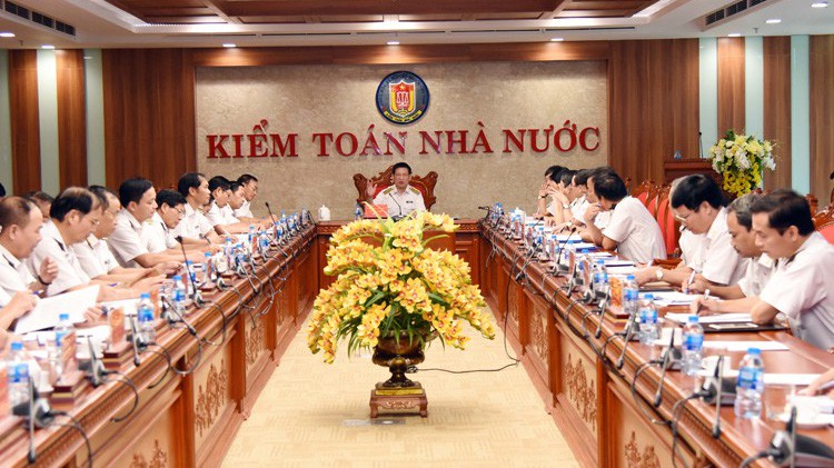 Tổng Kiểm toán Nhà nước quán triệt các đơn vị không được sách nhiễu, vòi vĩnh, chung chi, gây khó khăn, phiền hà cho đơn vị được kiểm toán.
