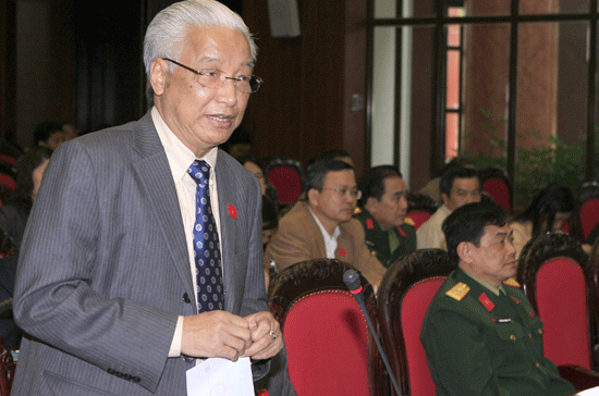 Đại biểu Cao Sỹ Kiêm lo ngại doanh nghiệp thiếu vốn sản xuất khi thắt chặt chính sách tài khóa.