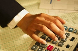 Đối tượng kiểm kê là toàn bộ tài sản là hiện vật thuộc quyền quản lý và sử dụng của doanh nghiệp.