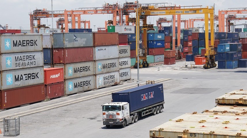 Nếu xuất nhập khẩu hàng hóa của Việt Nam trong năm 2019 tăng 5% so với năm 2018 thì cột mốc 500 tỷ USD sẽ đạt được trong quý 4 năm 2019. Ảnh minh họa: Quang Phúc