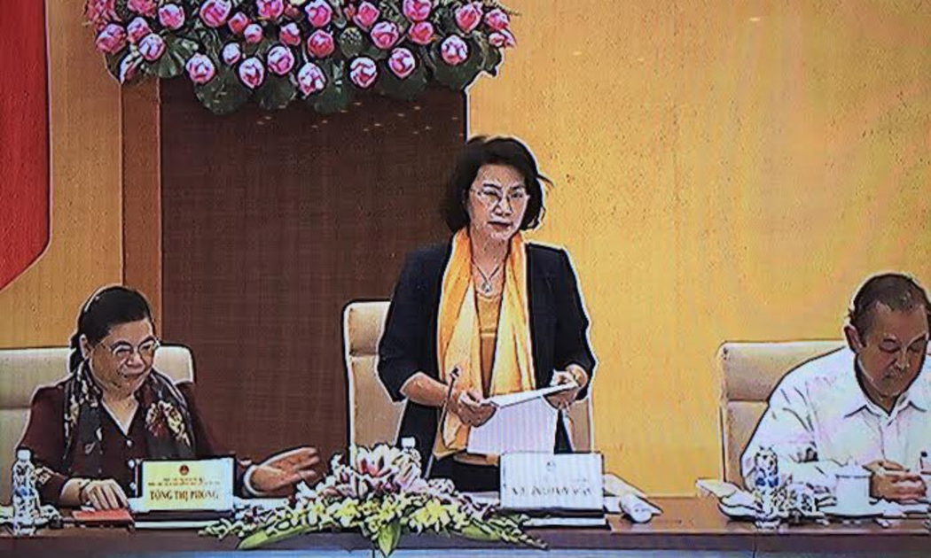 Chủ tịch Quốc hội Nguyễn Thị Kim Ngân phát biểu khai mạc phiên họp.