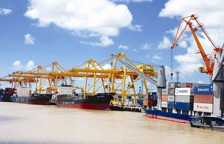 Kinh tế biển là ngành quan trọng nhưng lại chưa được đề cao trong đề án tái cơ cấu nền kinh tế.