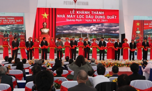 Khánh thành Nhà máy Lọc dầu Dung Quất