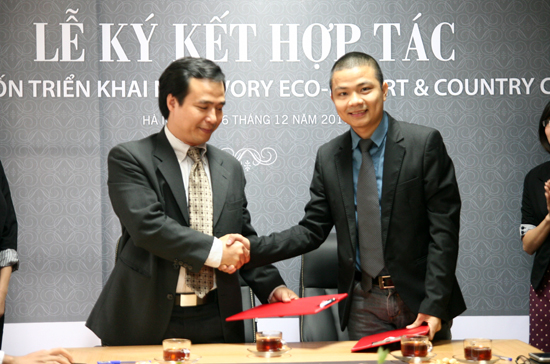 Lãnh đạo hai bên ký thỏa thuận hợp tác ngày 6/12.