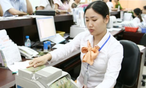 Lãi suất: Nhà điều hành “neo”, nhiều thành viên giảm