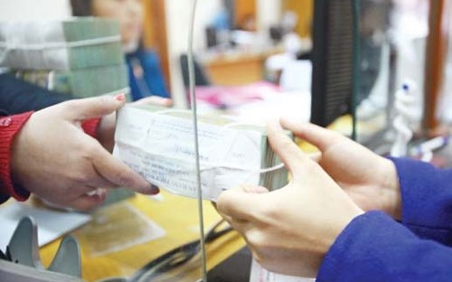 Chính phủ quyết định mở rộng khả năng tiếp cận dịch vụ ngân hàng cho nền kinh tế được gắn 
liền với với quá trình tái cơ cấu hệ thống các tổ chức tín dụng.