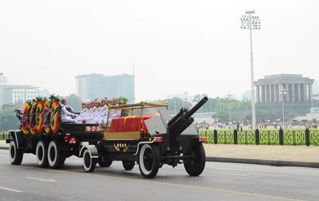 Lễ truy điệu Chủ tịch nước Trần Đại Quang - Ảnh 12.