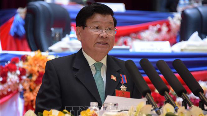 Đồng chí Thongloun Sisoulith được bầu làm Tổng Bí thư Ban Chấp hành Trung ương Đảng Nhân dân Cách mạng Lào khóa 11 tại Hội nghị trung ương lần thứ nhất - Ảnh: TTXVN