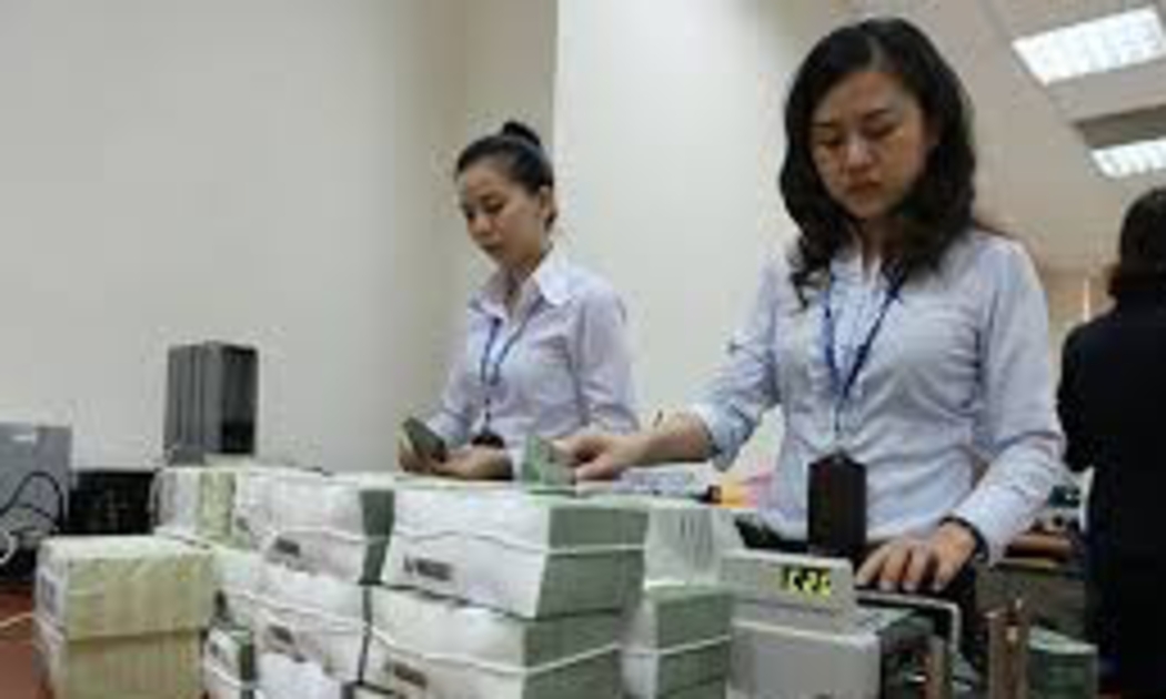 Nữ giới chiếm khoảng 60% lực lượng lao động đầu vào tại các ngân hàng ở Việt Nam.