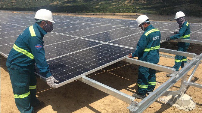 Dự án Nhà máy điện mặt trời Sông Giang mà LCD đang triển khai thi công.