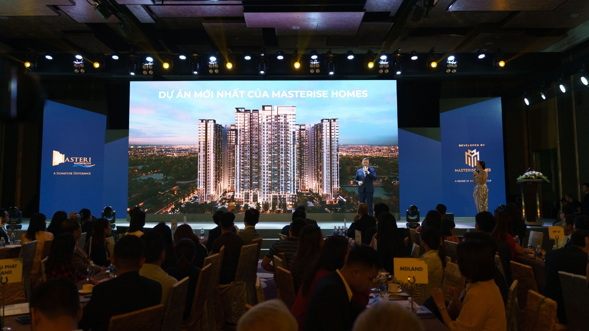 Một trong những yếu tố mang lại sức hút cho Masteri Waterfront chính là Masterise Homes, nhà phát triển bất động sản uy tín với những dự án cao cấp và căn hộ hạng sang tại Tp.HCM.
