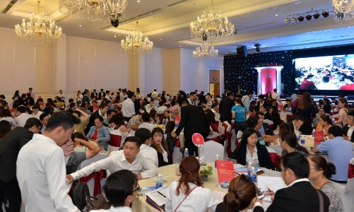 Sau nhiều sự cố cháy chung cư, thị trường căn hộ vẫn giao dịch sôi động 