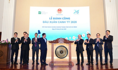 HOSE dừng tổ chức Lễ đánh cồng đầu Xuân Tân Sửu 2021