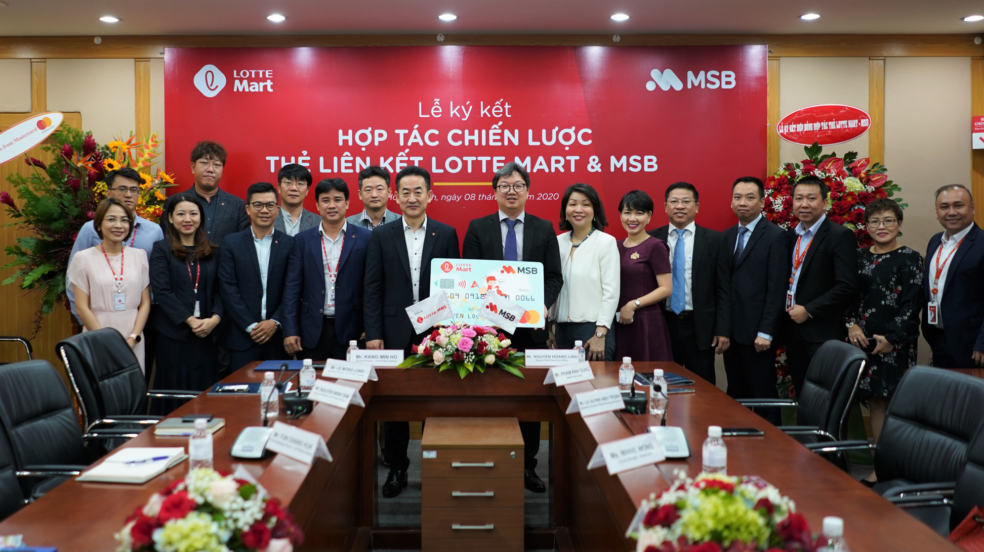 Trong thời gian hợp tác, Lotte Mart và MSB cũng thường xuyên triển khai nhiều chương trình ưu đãi lớn khác cho khách hàng, đặc biệt vào các mùa mua sắm cao điểm chẳng như dịp lễ, Tết.