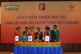 Lễ ký kết diễn ra tại Hà Nội, tối 22/12.