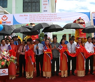 LienVietBank Dung Quất sẽ thực hiện đầy đủ các chức năng kinh doanh ngân hàng như huy động vốn, hoạt động tín dụng, dịch vụ thanh toán và ngân quỹ…
