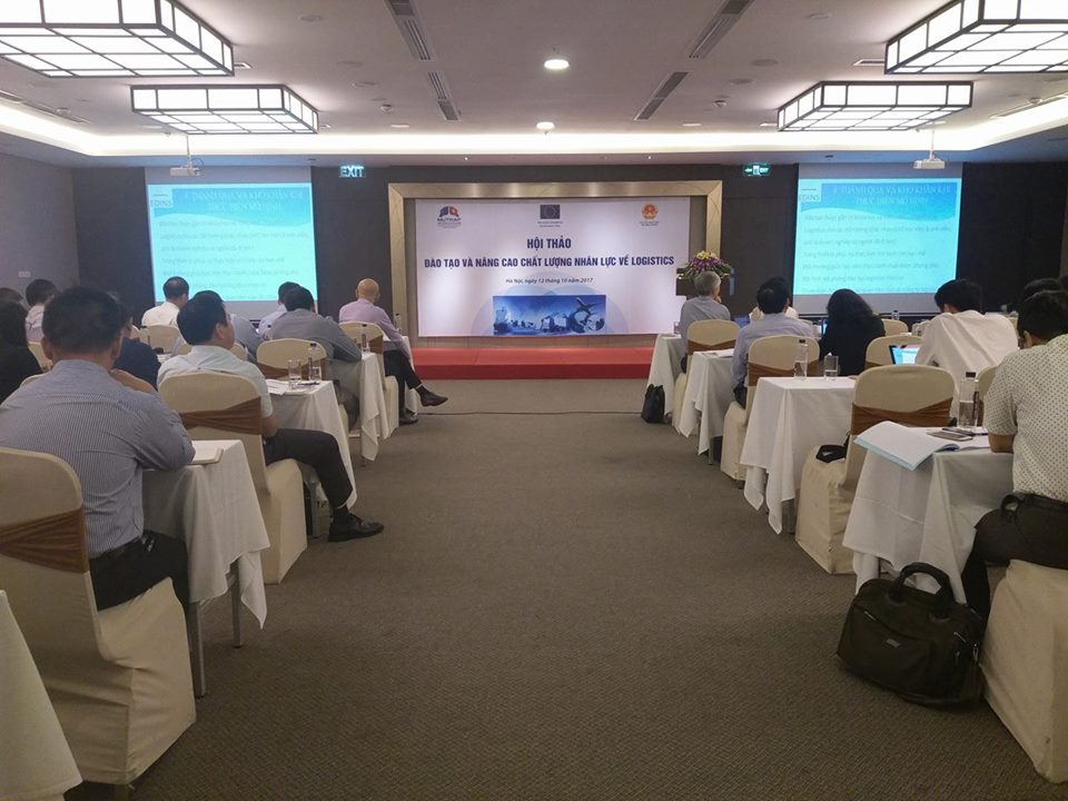 Hội thảo đào tạo và nâng cao chất lượng nhân lực logistics diễn ra sáng 12/10.