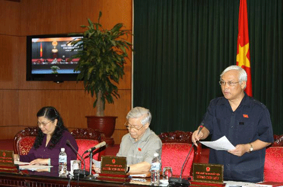 Ủy ban Thường vụ Quốc hội chưa yên tâm về các giải pháp chống tham nhũng, lãng phí.