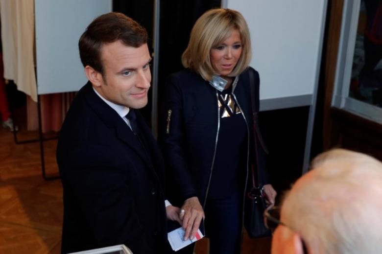 Tân tổng thống Pháp hứa sẽ vực dậy thị trường lao động, đơn giản hóa hệ thống thuế khóa và hưu trí, đồng thời, loại bỏ đi những quy tắc cản trở các phát minh, sáng tạo - Ảnh: Reuters<br>