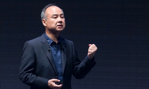 3 khác biệt lớn giữa ông chủ SoftBank và huyền thoại đầu tư Warren Buffett