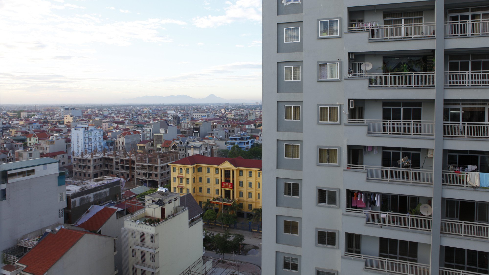 Bộ Tài nguyên và Môi trường khẳng định, quy định này của Thông tư 33 không tạo ra các khó khăn hay rào cản, mà còn giảm những rủi ro cho người sử dụng đất.